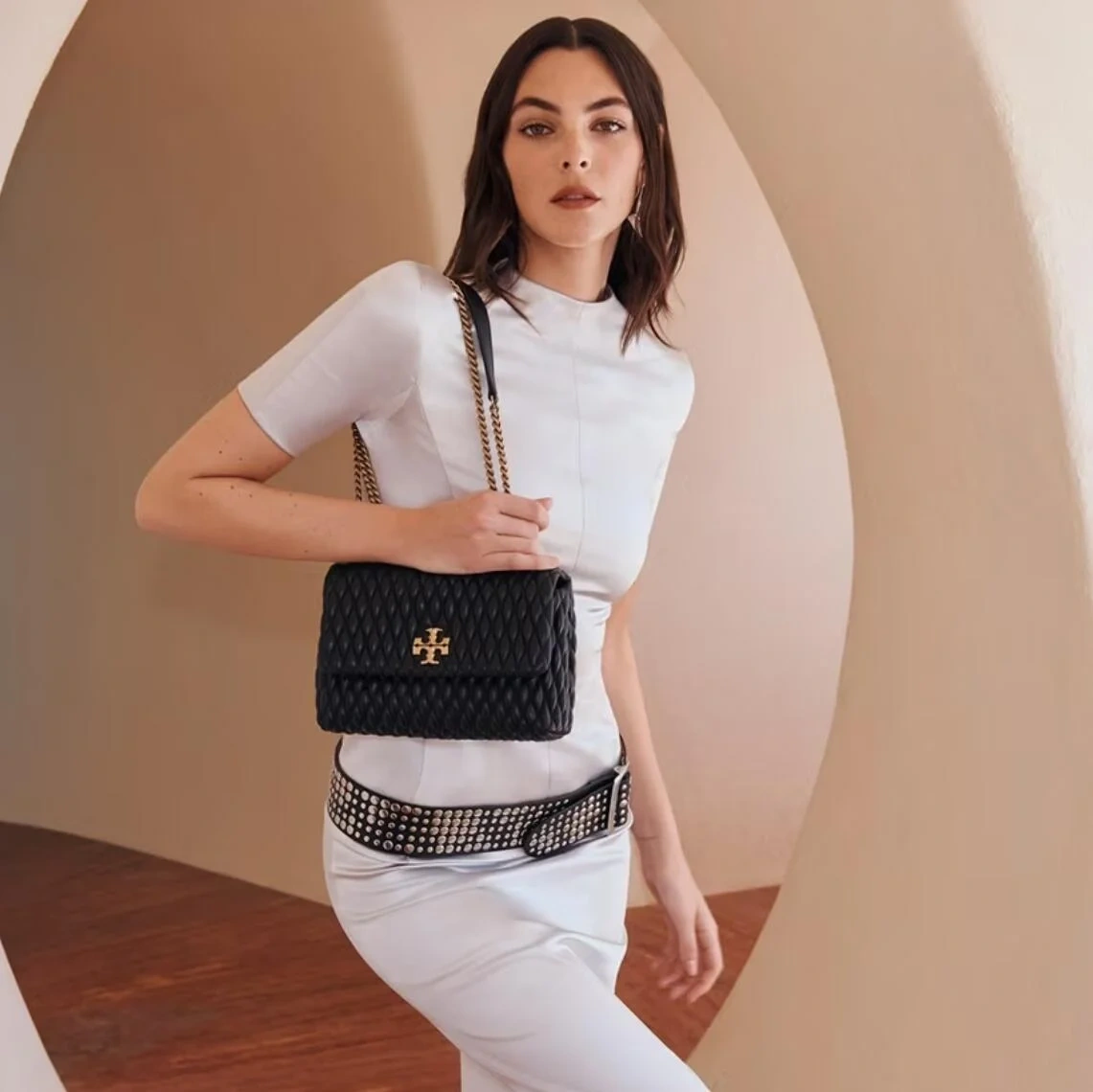 Tory Burch 2023节日新品来袭！快来get 超模Vittoria 同款爆款预定